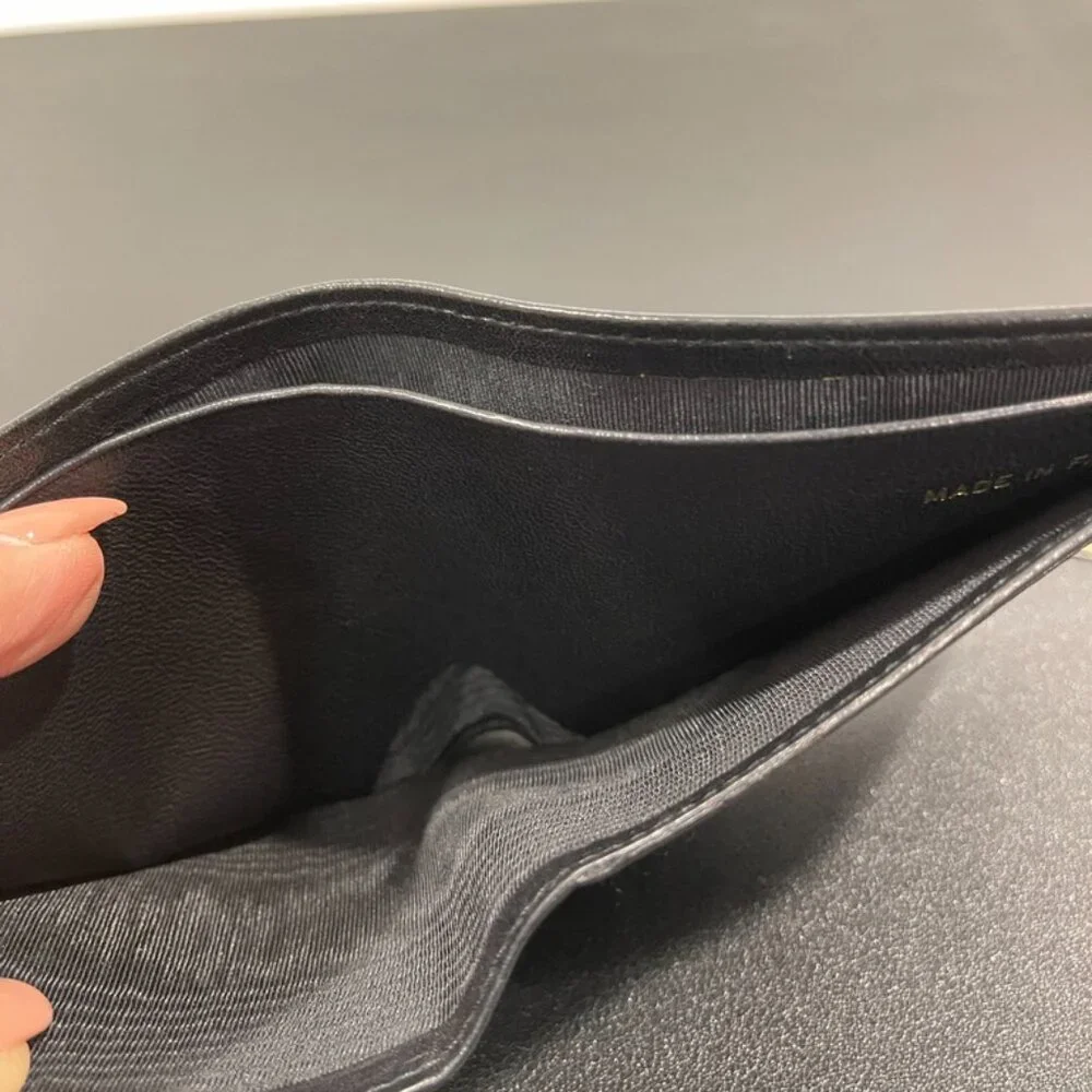 Chanel Vintage Leather Bifold Wallet (133206)